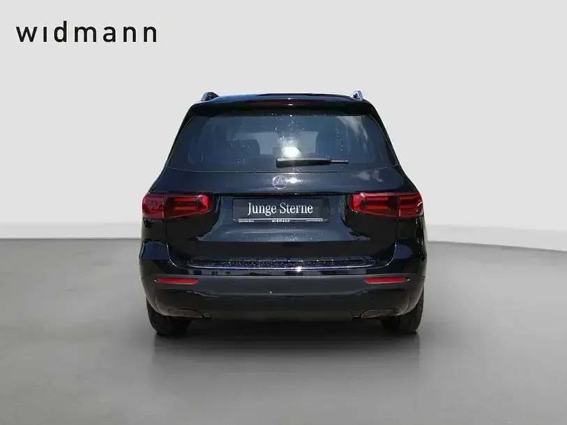 Gebraucht Mercedes GLB200 150 PS (110 kW) 2024 Schwarz SUV