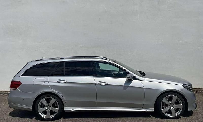 Gebraucht Mercedes E500 Avantgarde 408 PS (300 kW) 2013 Iridiumsilber  metalliclack Kombi