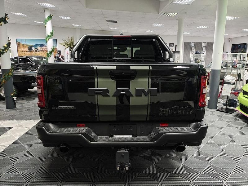 Gebraucht Dodge Ram 420 PS (308 kW) 2024 Schwarz Pickup