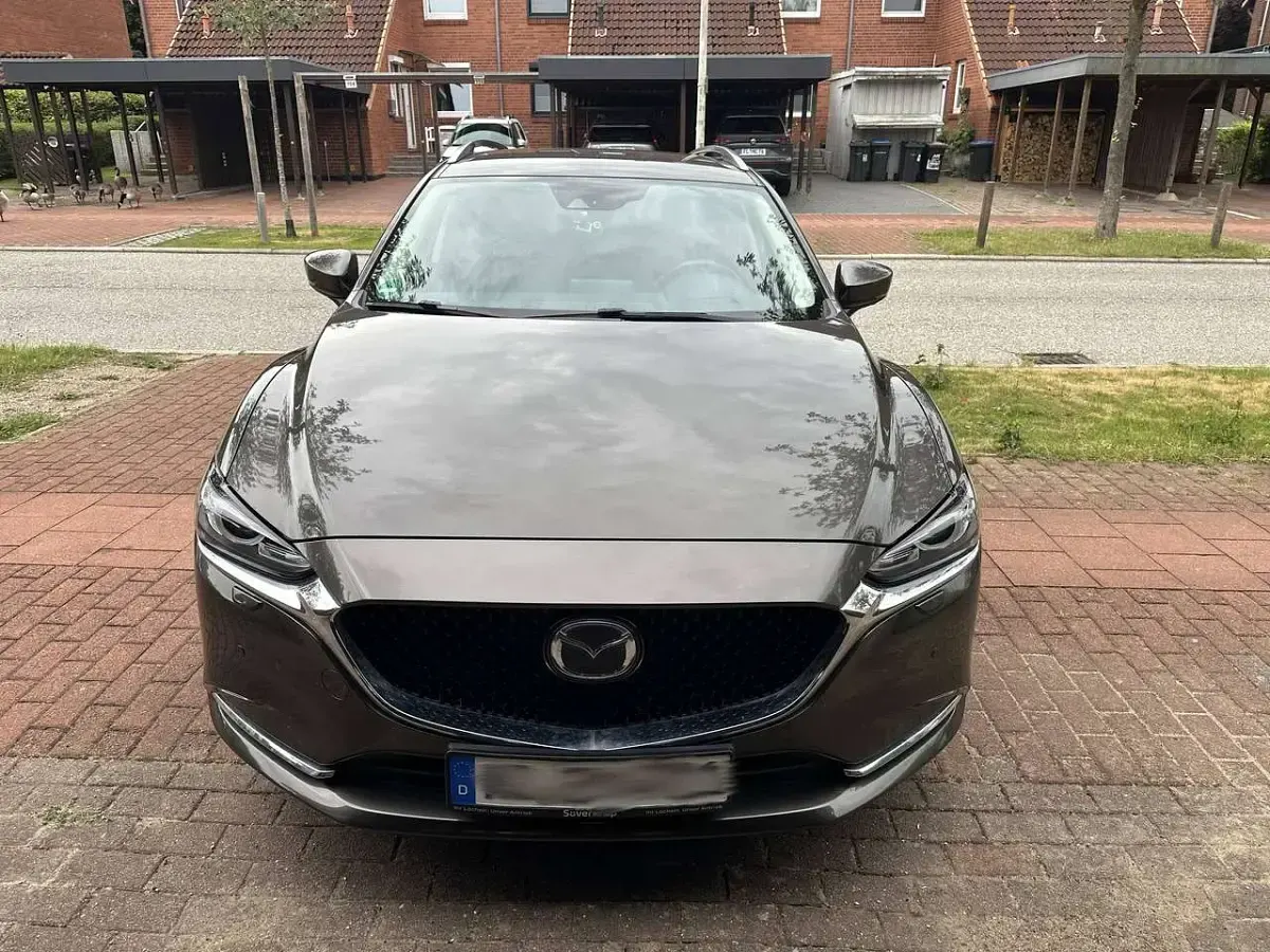Gebraucht Mazda 6 Signature 194 PS (142 kW) 2018 Braun Kombi