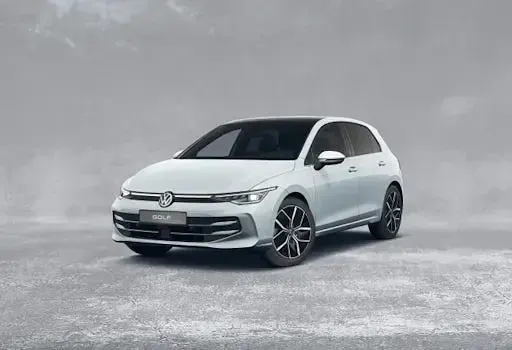 Gebraucht VW Golf VIII Edition 150 PS (110 kW) 2024 Crystal ice blue metallic Limousine