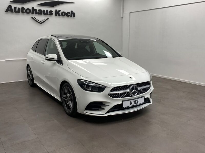 Polarweiss sonderlackierung Gebraucht 2021 Mercedes B200 AMG line Van / Kleinbus | 25.900 € (Fairer Preis) - Bild 1/4