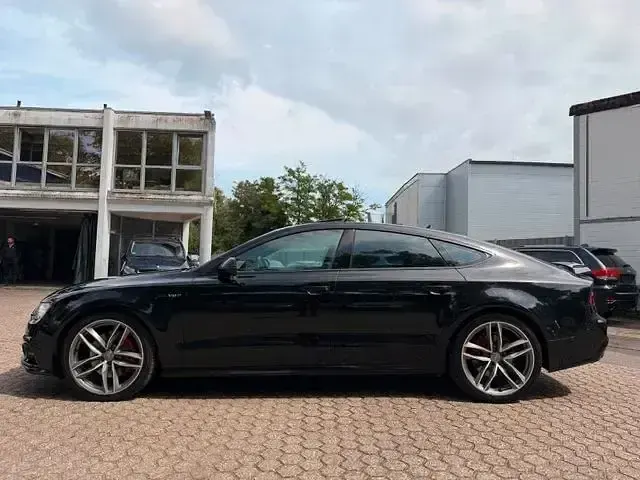 Gebraucht Audi A7 Sportback Competition 326 PS (239 kW) 2016 Mythosschwarz metallic Kleinwagen