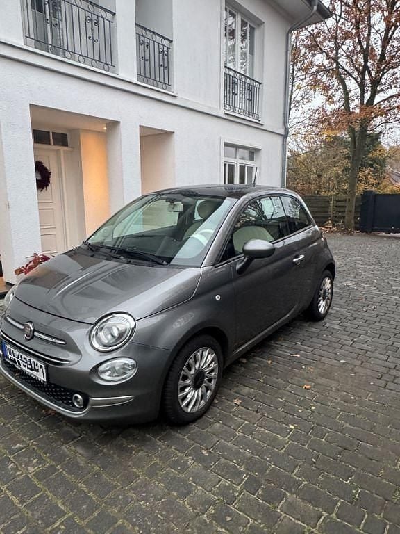 Grau Gebraucht 2018 Fiat 500 Lounge Kleinwagen | 6.900 € (Guter Preis) - Bild 1/4