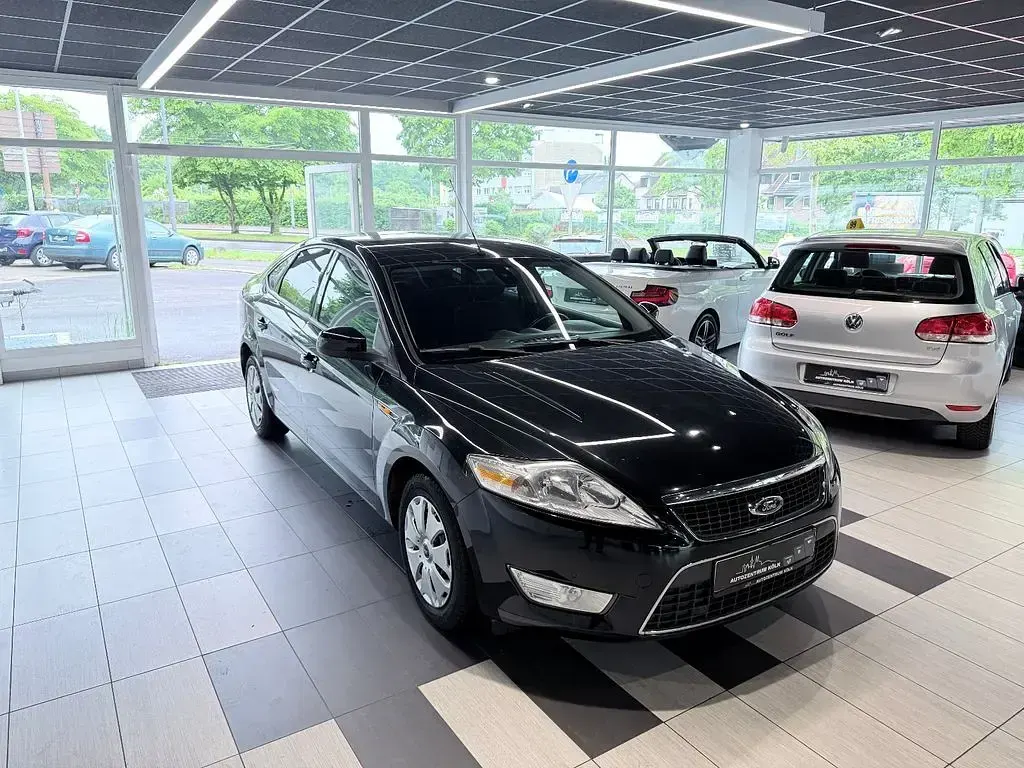 Gebraucht Ford Mondeo Trend 125 PS (91 kW) 2009 Schwarz Limousine