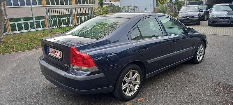 Gebraucht Volvo S60 Comfort 140 PS (102 kW) 2003 Blau Limousine