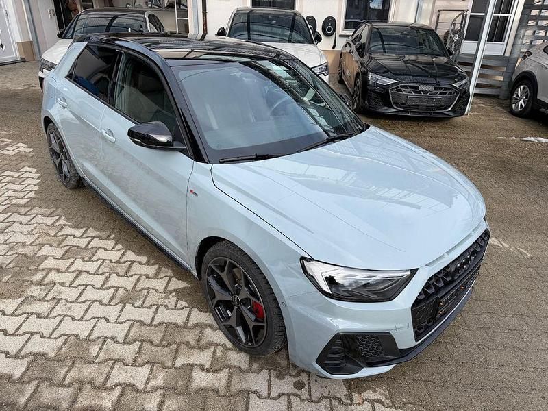 Gebraucht Audi A1 Sportback S-line plus 207 PS (152 kW) 2025 Grau Kleinwagen
