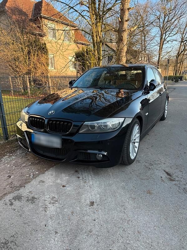 Gebraucht BMW 325 M Sport 218 PS (160 kW) 2009 Schwarz Limousine