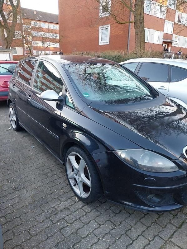 Gebraucht Seat Altea 140 PS (102 kW) 2006 Schwarz Van / Kleinbus