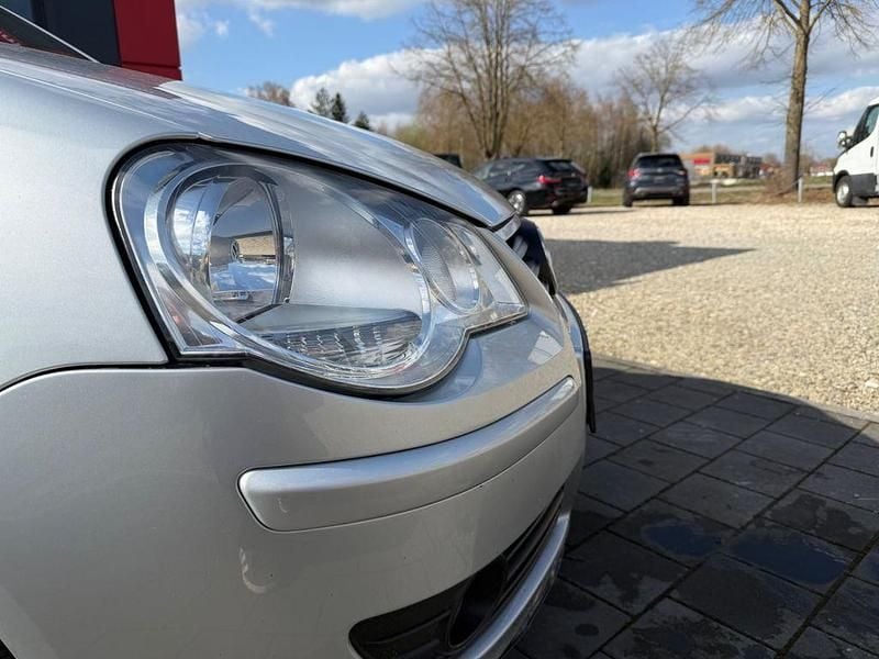 Gebraucht VW Polo Comfortline 86 PS (63 kW) 2006 Silber Kleinwagen