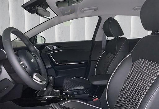 Neu Kia XCeed Vision 140 PS (102 kW) 2025 Yucca stahlgrau metallic SUV