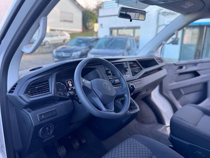 Gebraucht VW Multivan Family 150 PS (110 kW) 2021 Weiß Van