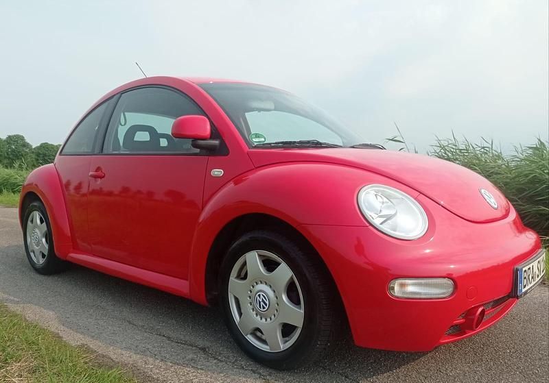 Rot Gebraucht 1999 VW Beetle Kleinwagen | 2.999 € (Fairer Preis) - Bild 1/4