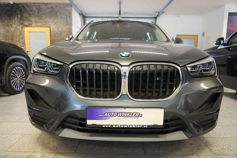 Gebraucht BMW X1 220 PS (161 kW) 2021 Silber SUV