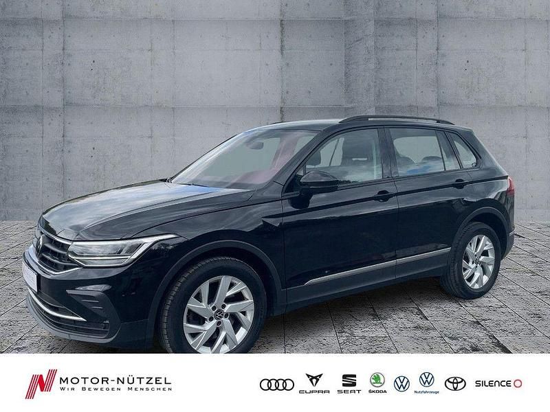 Deep black perleffekt Gebraucht 2022 VW Tiguan Life SUV | 24.950 € (Fairer Preis) - Bild 1/4