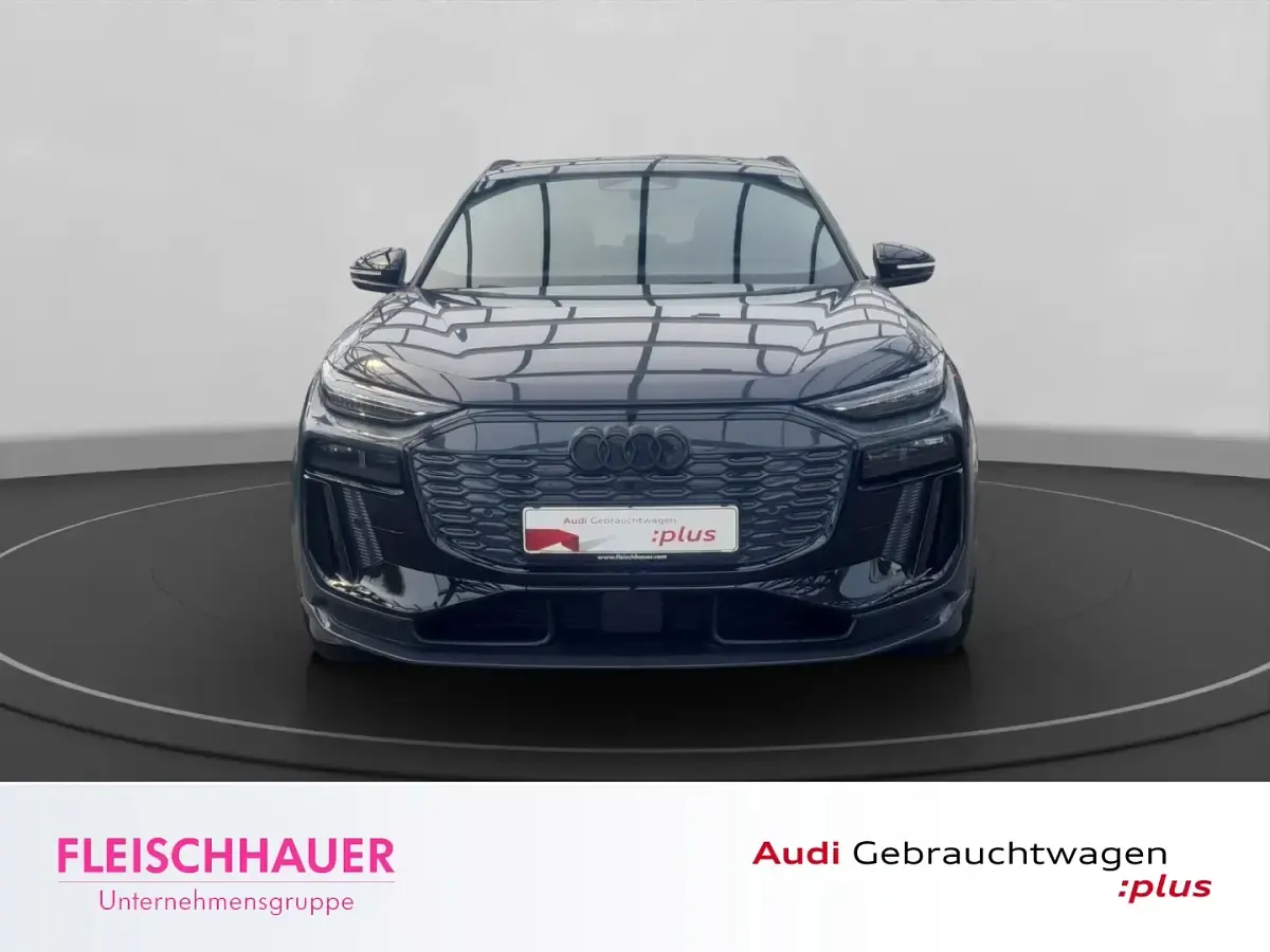 Gebraucht Audi Q6 e-tron Edition .1 284 kW (387 PS) 2025 Grau SUV
