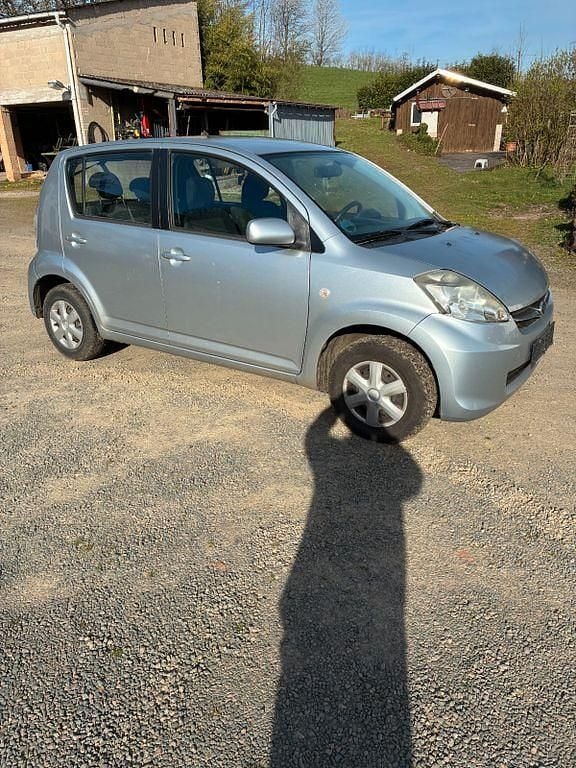 Gebraucht Subaru Justy Active 69 PS (50 kW) 2009 Silber Kleinwagen