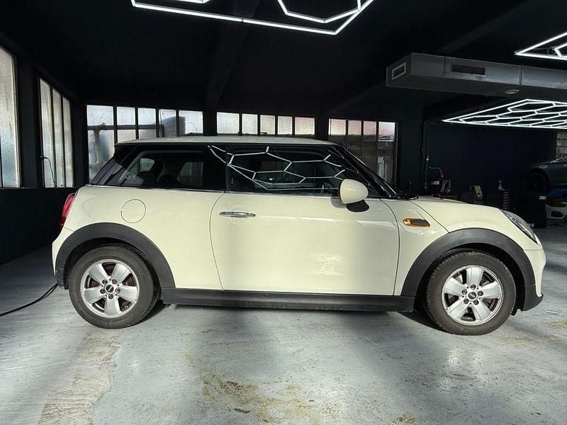 Gebraucht Mini Cooper D 116 PS (85 kW) 2014 Weiß Kleinwagen