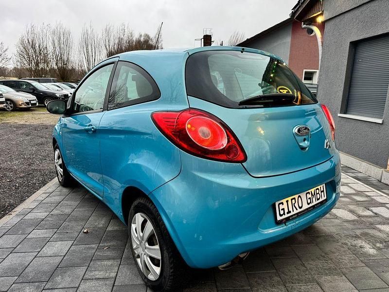 Gebraucht Ford Ka Titanium 69 PS (50 kW) 2009 Blau Kleinwagen
