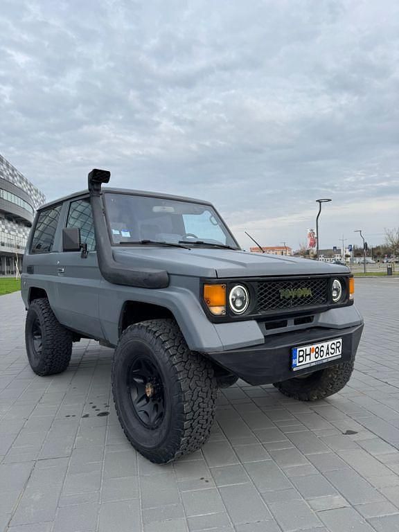 Gebraucht Toyota Land Cruiser 88 PS (64 kW) 1989 Grau SUV