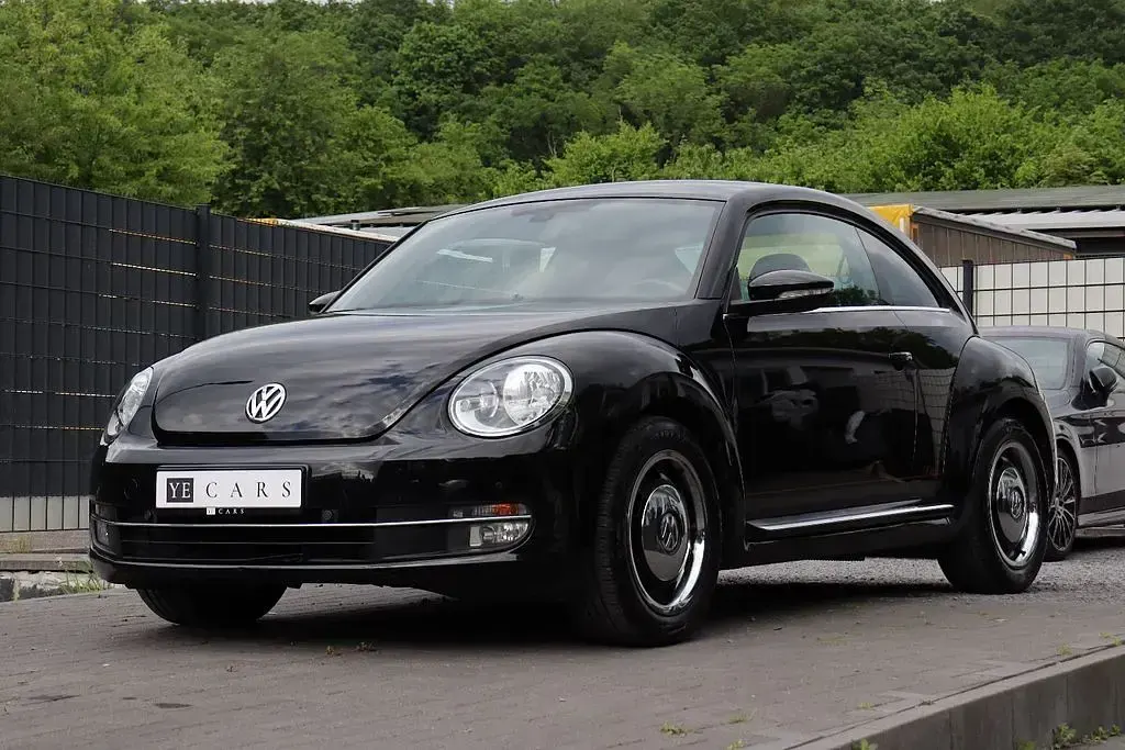 Używany VW Beetle Cup 105 KM (77 kW) 2014 Czarny Hatchback