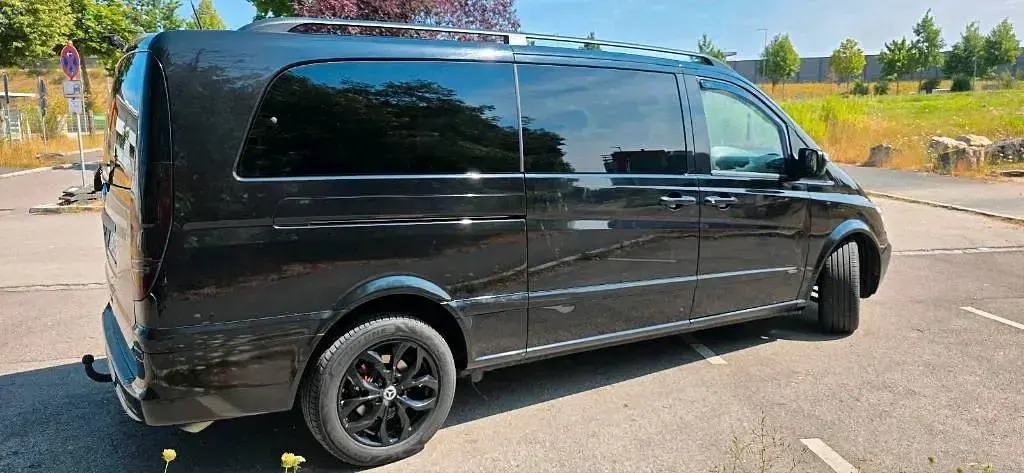 Gebraucht Mercedes Viano 224 PS (164 kW) 2011 Schwarz Van / Kleinbus