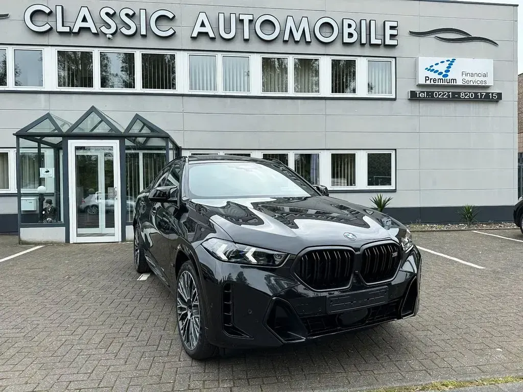 Gebraucht BMW X6 M Sport 530 PS (389 kW) 2024 Schwarz SUV