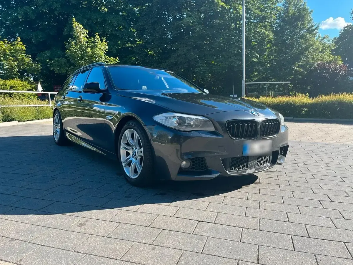 Gebraucht BMW 535 M Sport 360 PS (264 kW) 2012 Grau Kombi