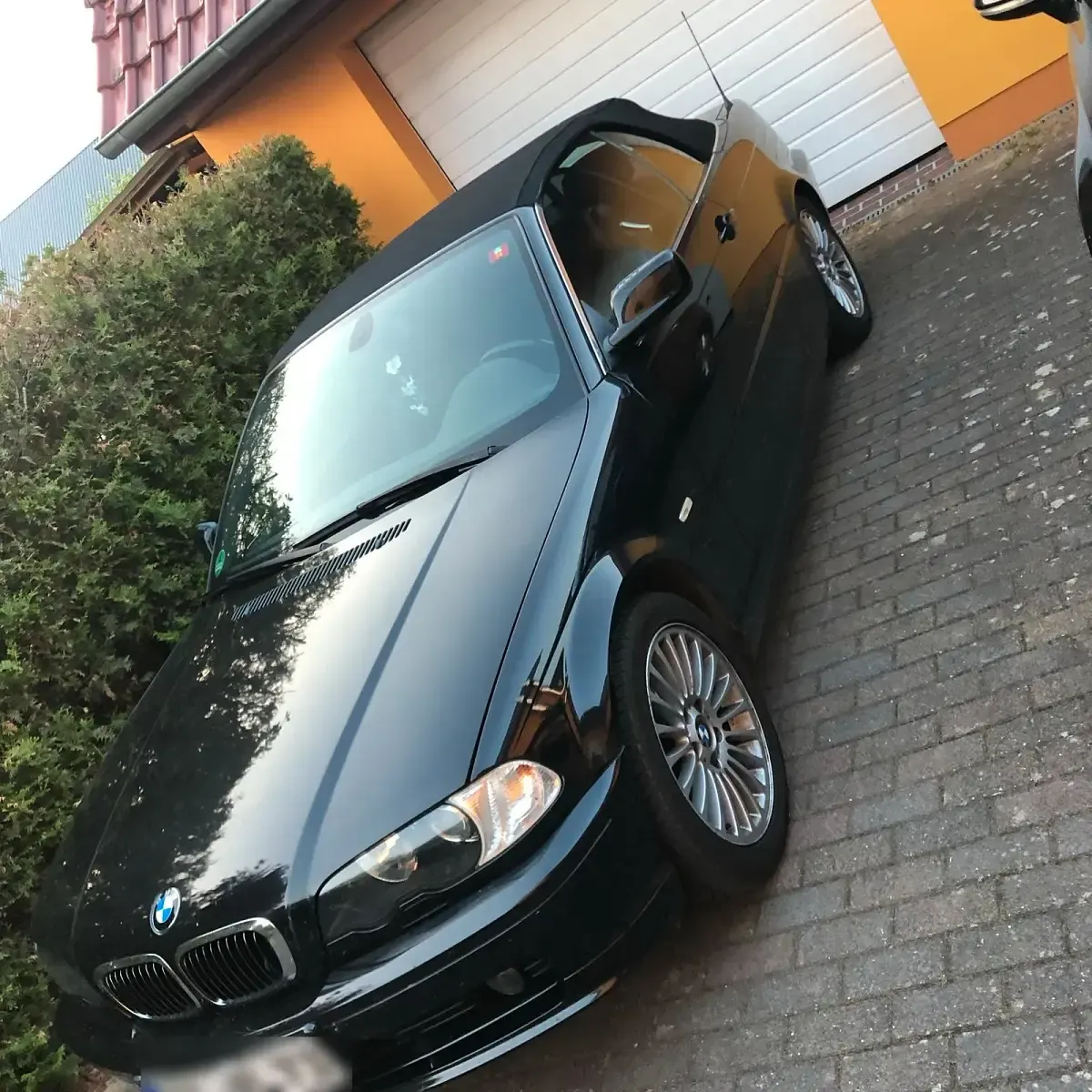 Gebraucht BMW 320 170 PS (125 kW) 2002 Schwarz Cabrio