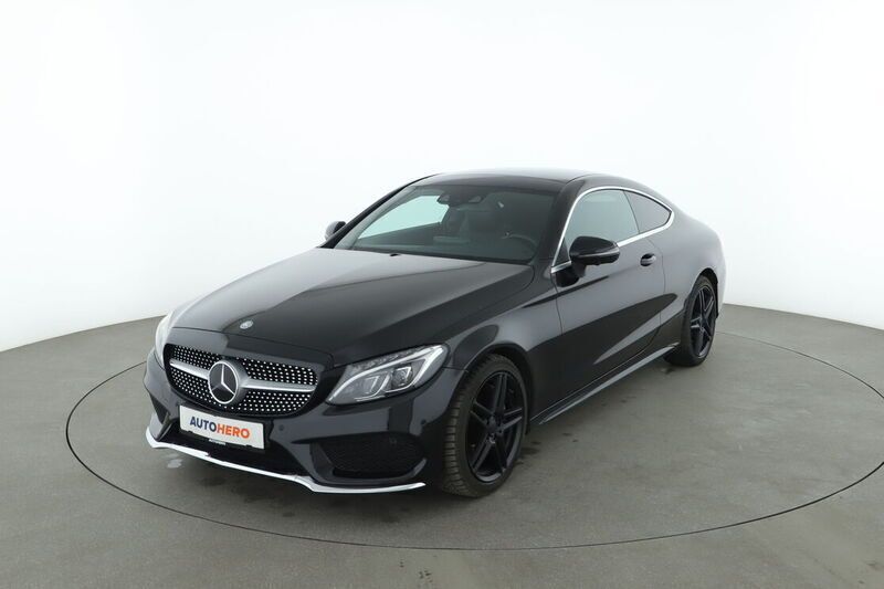 Schwarz Gebraucht 2016 Mercedes C250 AMG line Coupé | 25.250 € (Fairer Preis) - Bild 1/4