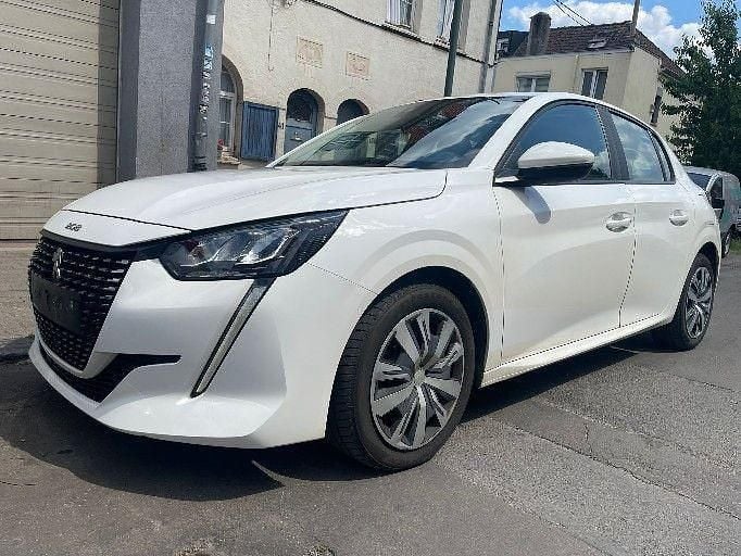 Gebraucht Peugeot 208 Active 75 PS (55 kW) 2021 Weiß Kleinwagen