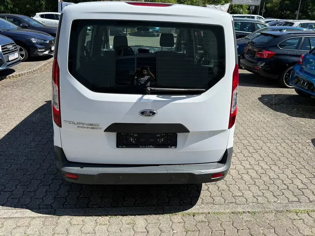 Gebraucht Ford Tourneo Ambiente 75 PS (55 kW) 2015 Weiß Van / Kleinbus