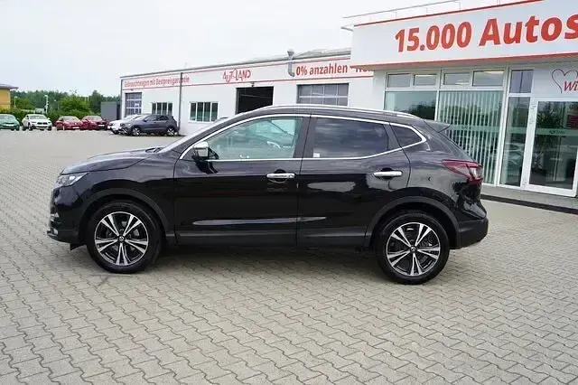 Gebraucht Nissan Qashqai 360º 160 PS (117 kW) 2020 Schwarz SUV
