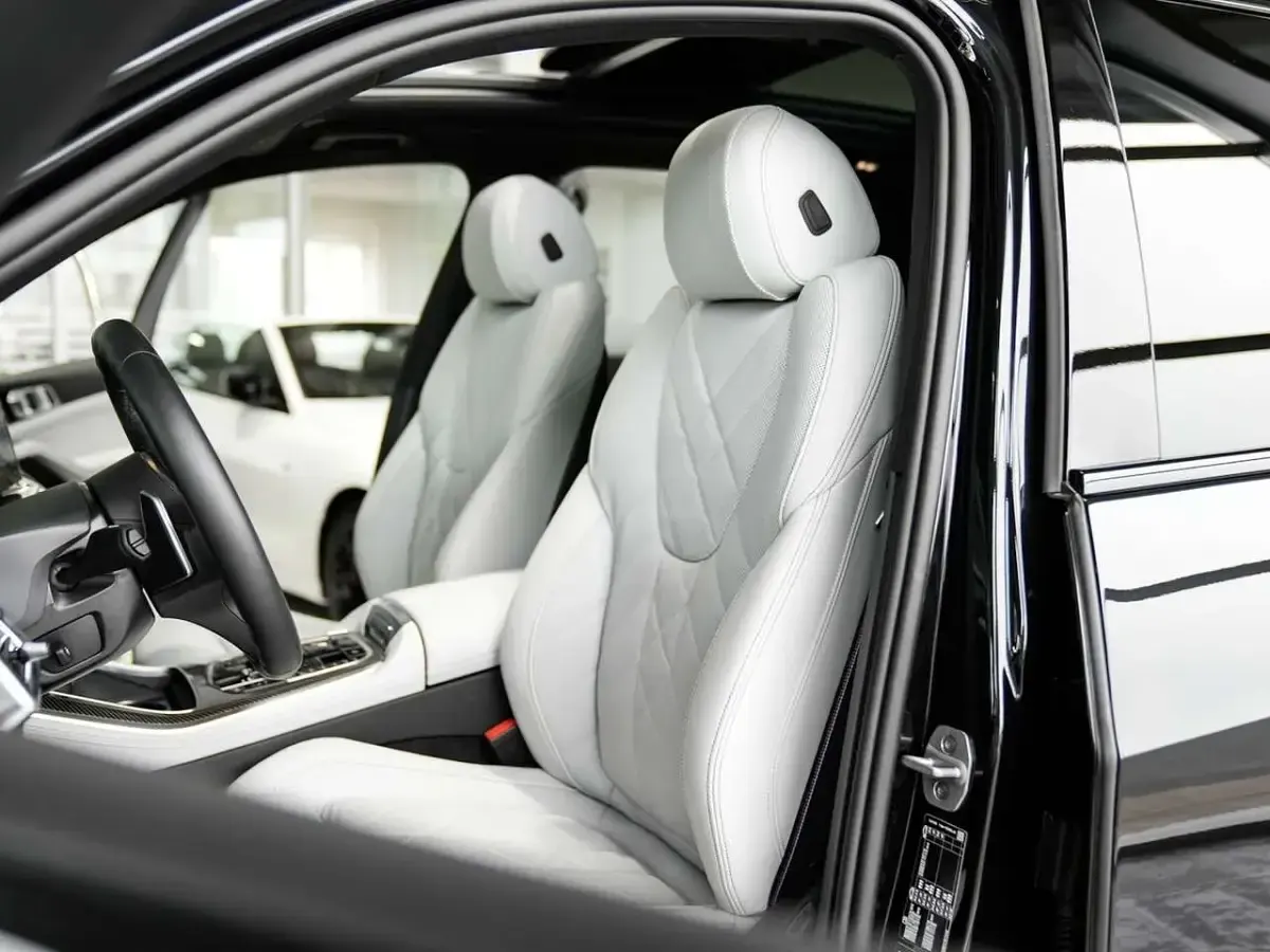 Gebraucht BMW X5 M Sport 352 PS (258 kW) 2026 Saphirschwarz SUV