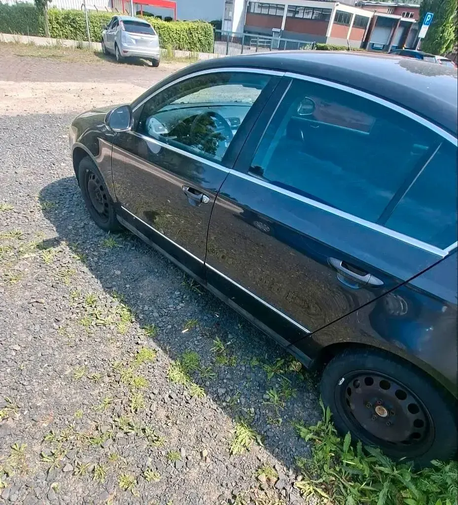 Gebraucht VW Passat 115 PS (84 kW) 2006 Limousine