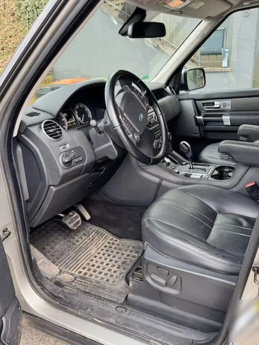 Gebraucht Land Rover Discovery 4 HSE 211 PS (155 kW) 2011 Gold SUV
