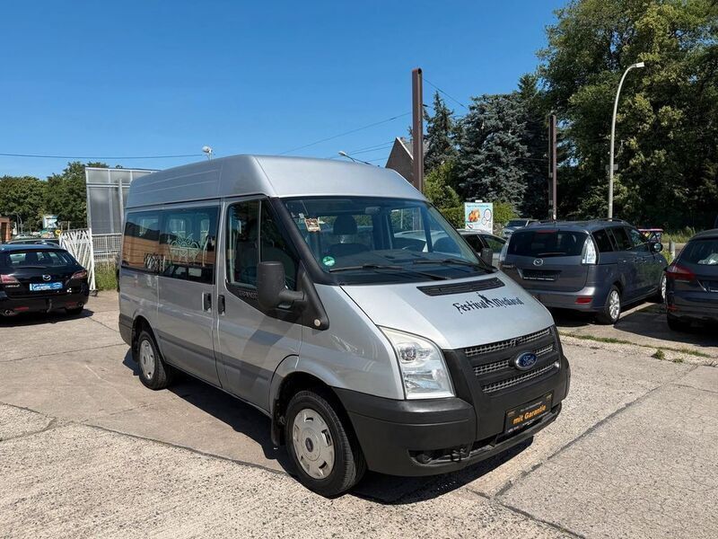 Polarsilber metallic Gebraucht 2012 Ford 300 Kombi | 4.990 € (Fairer Preis) - Bild 1/4