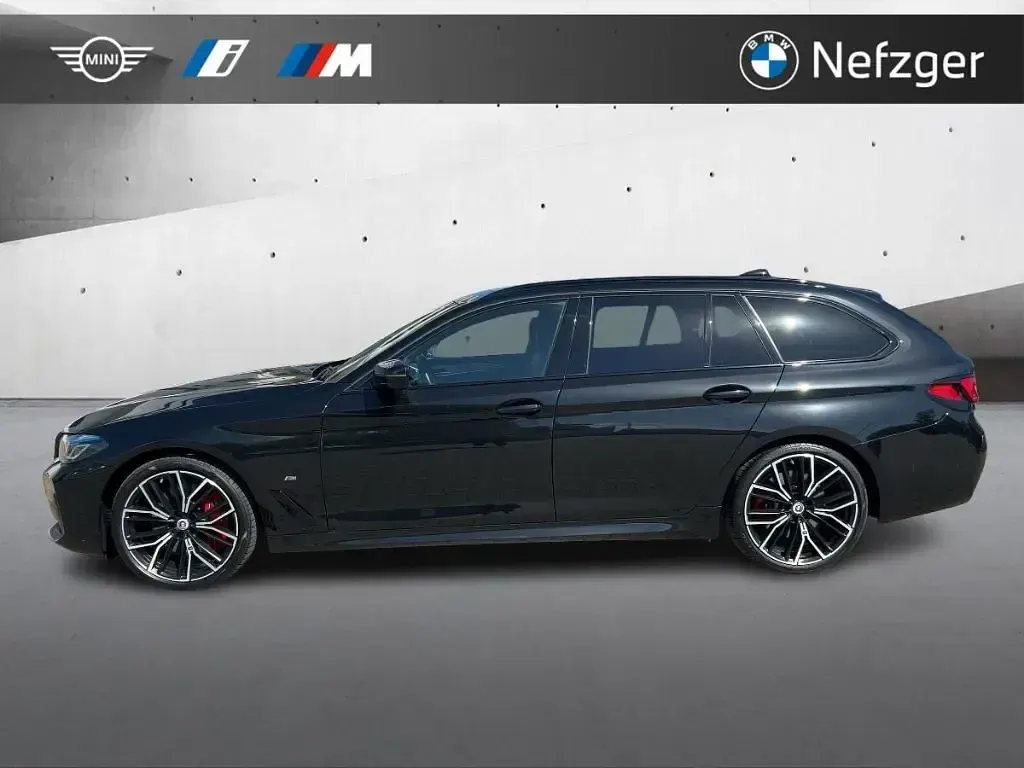 Gebraucht BMW 540 M Sport 340 PS (250 kW) 2023 Schwarz Kombi