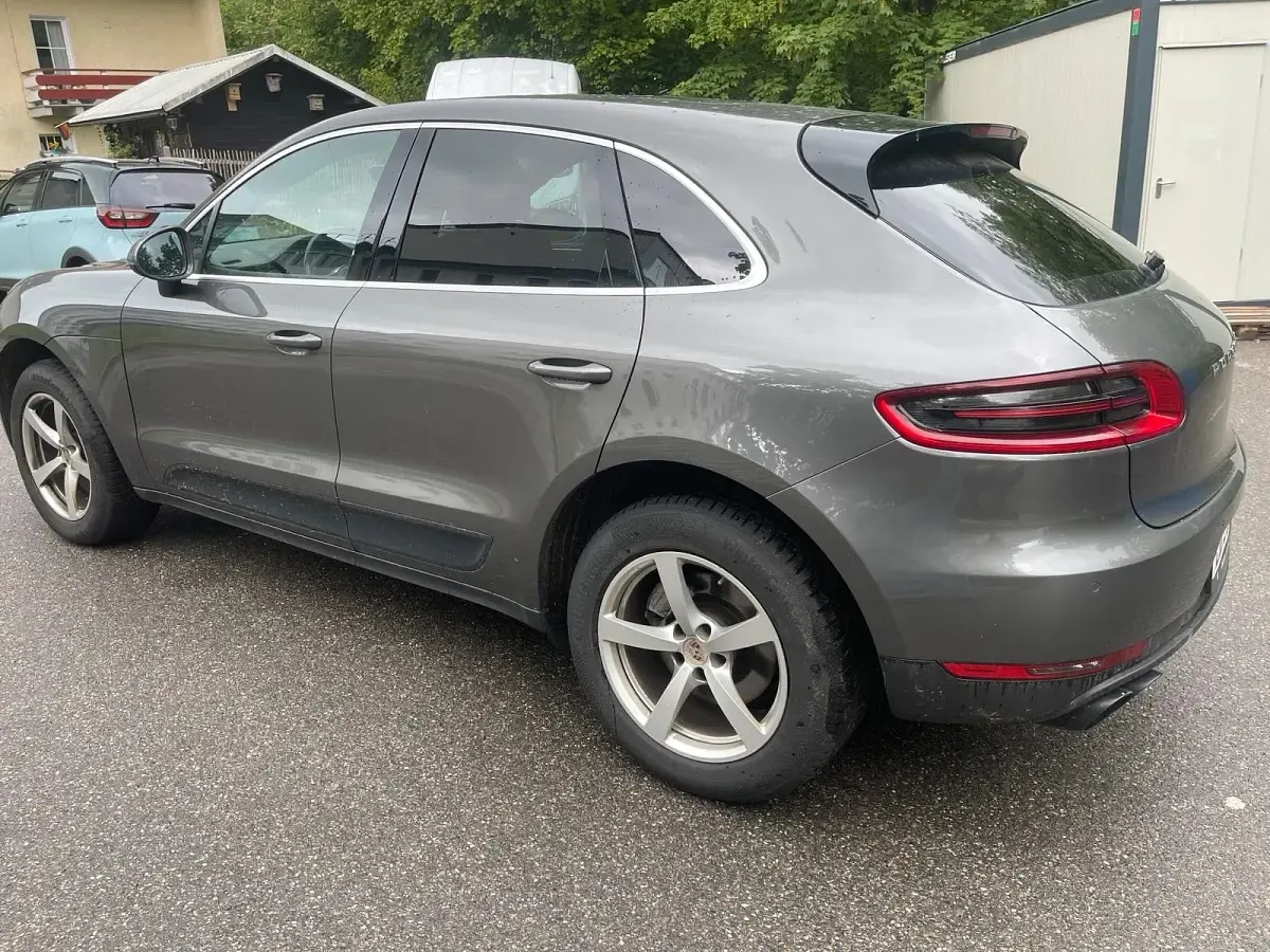 Gebraucht Porsche Macan S 258 PS (189 kW) 2014 Grau SUV