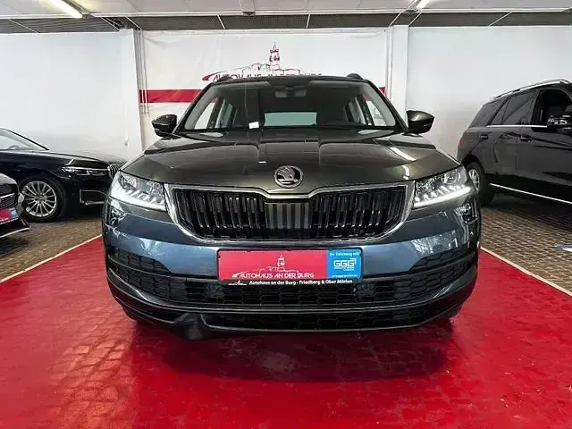 Gebraucht Skoda Karoq Sport 150 PS (110 kW) 2019 Grau SUV