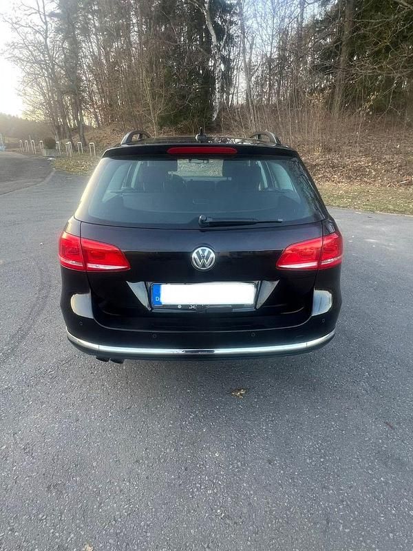 Gebraucht VW Passat Comfortline 140 PS (102 kW) 2013 Schwarz Kombi
