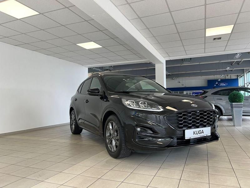 Schwarz Gebraucht 2020 Ford Kuga ST-Line X SUV | 24.390 € (Fairer Preis) - Bild 1/4