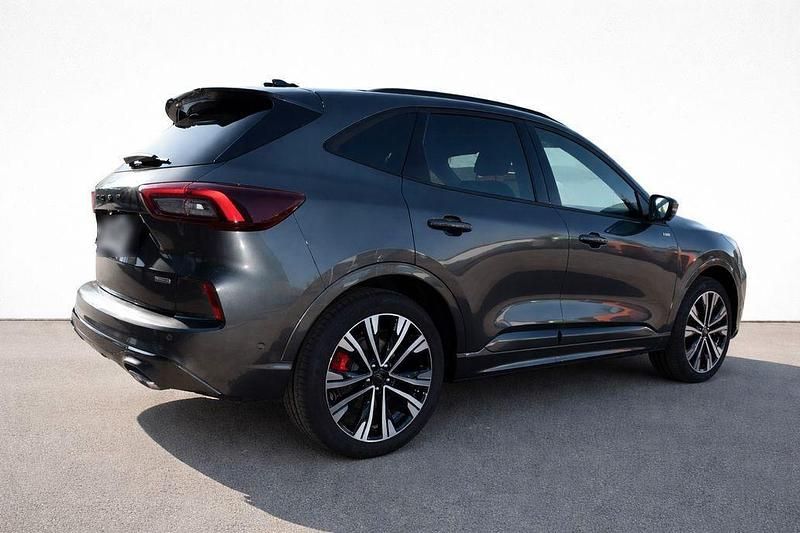 Gebraucht Ford Kuga ST-Line X 182 PS (133 kW) 2024 Grau SUV