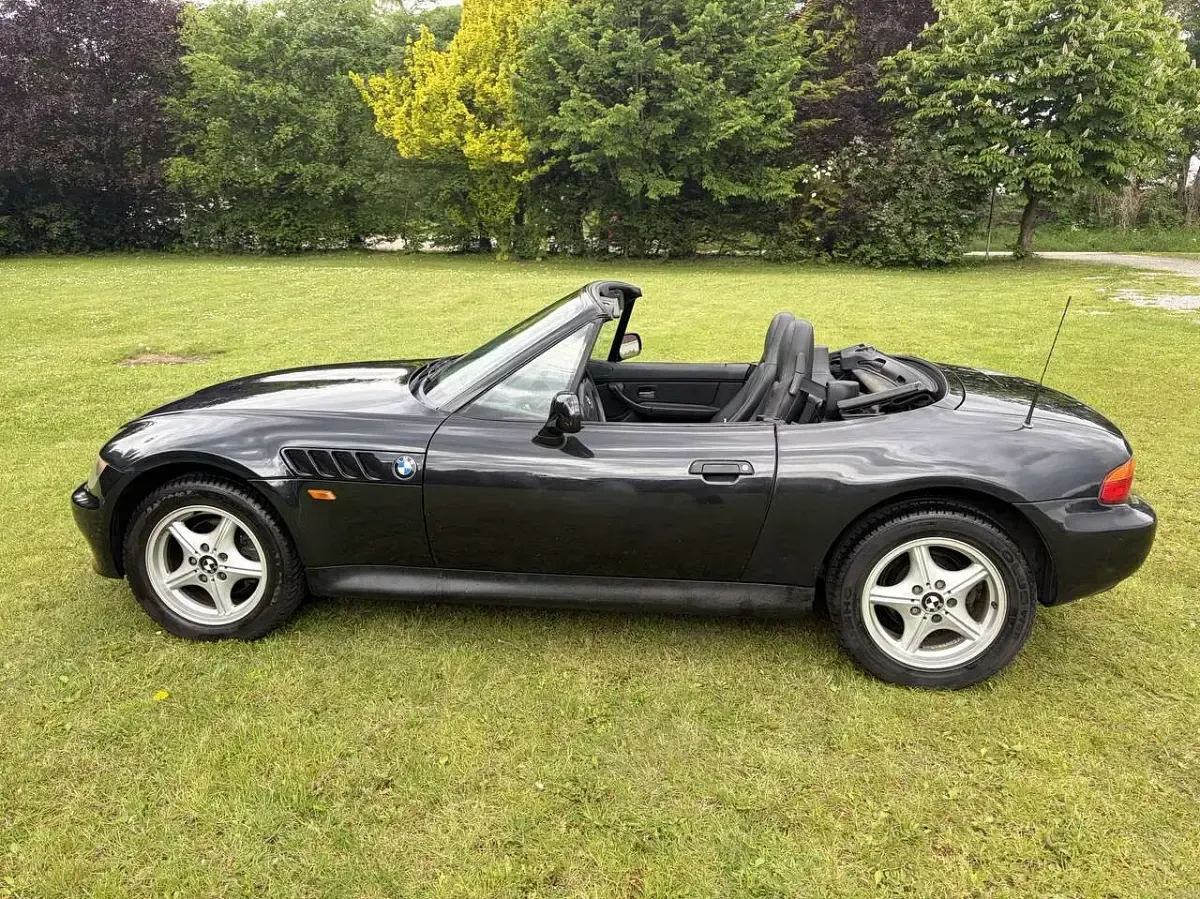 Gebraucht BMW Z3 140 PS (102 kW) 1998 Schwarz Cabrio