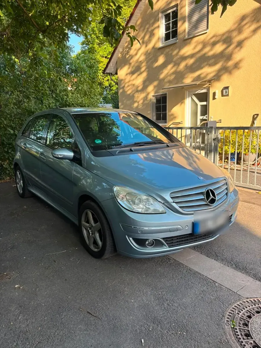 Gebraucht Mercedes B200 136 PS (100 kW) 2008 Van / Kleinbus