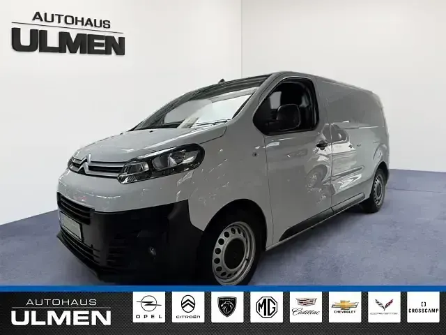 Używany Citroën Jumpy 120 KM (88 kW) 2022 Biały Minivan
