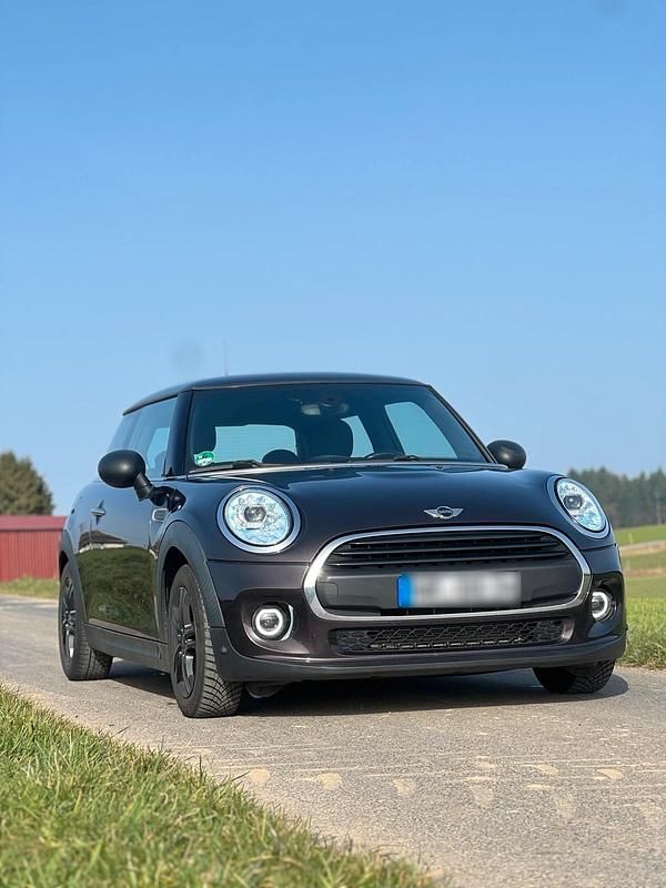 Gebraucht Mini Cooper 75 PS (55 kW) 2014 Braun Kleinwagen