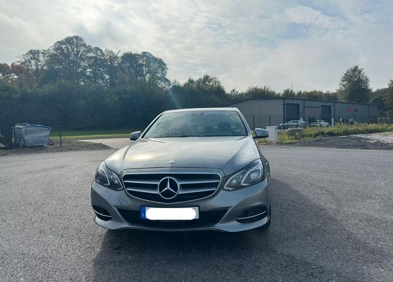 Gebraucht Mercedes E350 258 PS (189 kW) 2013 Silber Limousine