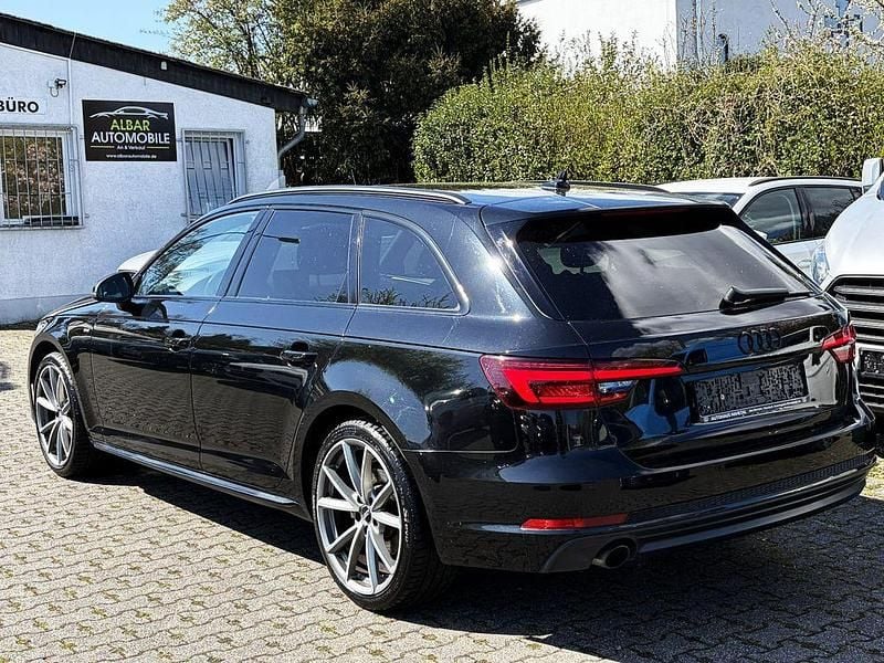 Gebraucht Audi A4 S-Line 150 PS (110 kW) 2018 Schwarz Kombi