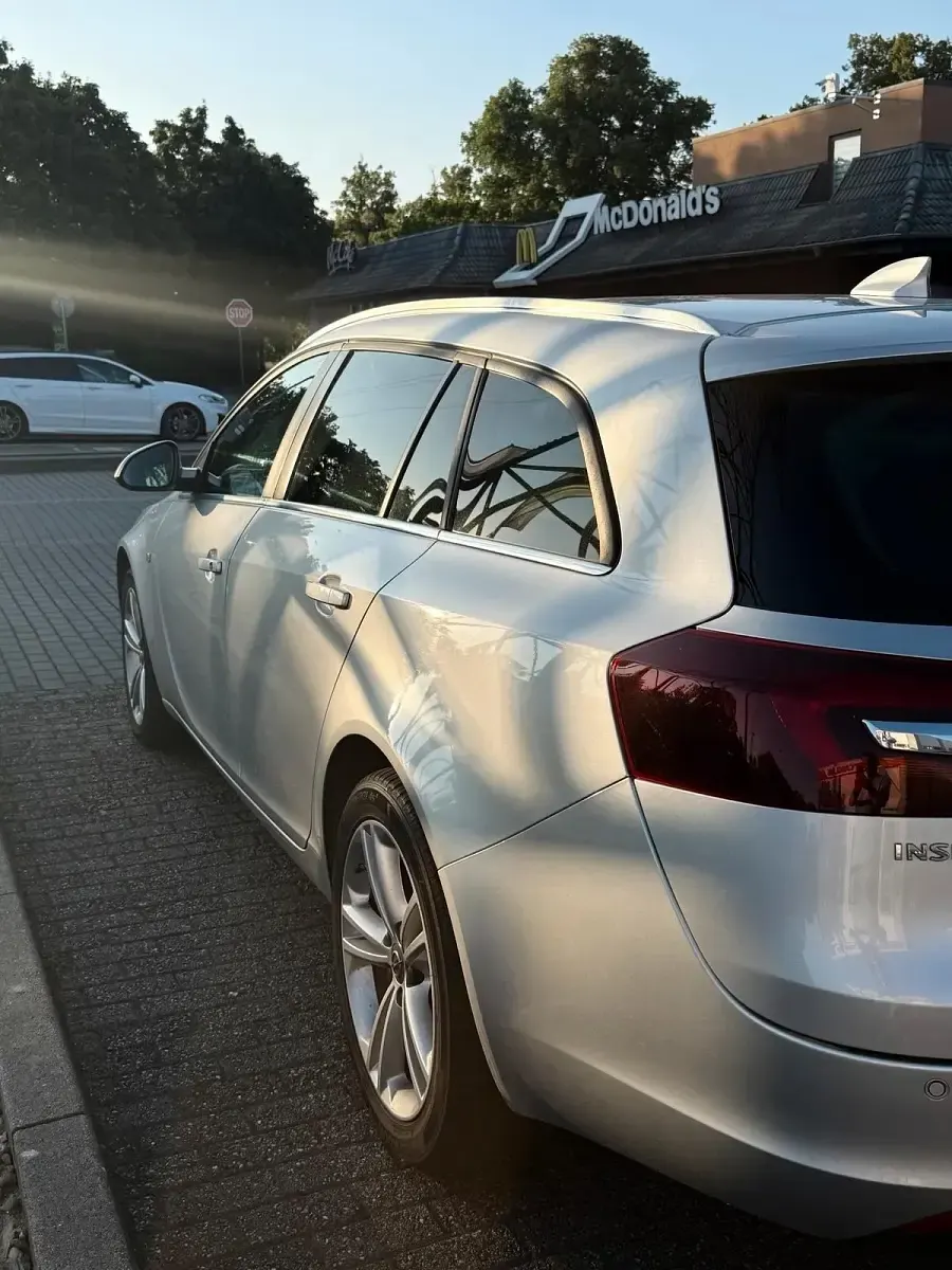 Gebraucht Opel Insignia 170 PS (125 kW) 2024 Braun Limousine